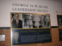 PICT1837_1200x900.jpg (185959 bytes)