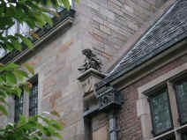 PICT1857_1200x900.jpg (240085 bytes)