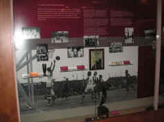 PICT9960_1200x900.jpg (188181 bytes)