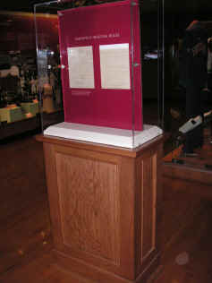 PICT9977_900x1200.jpg (140899 bytes)