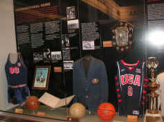 PICT9990_1200x900.jpg (218610 bytes)