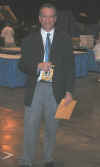 P169 SHOW SHOTS Mike Berkus standing.JPG (49642 bytes)